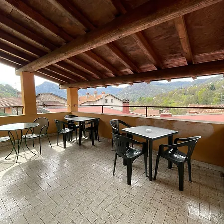 Alojamento de Acomodação e Pequeno-almoço Michelina Castiglione dʼIntelvi