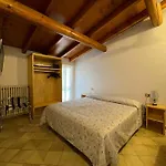 Michelina Bed & Breakfast Castiglione dʼIntelvi